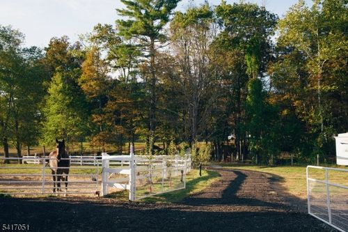 32 Millville Rd, Montague, NJ, 07827-3158 | Card Image