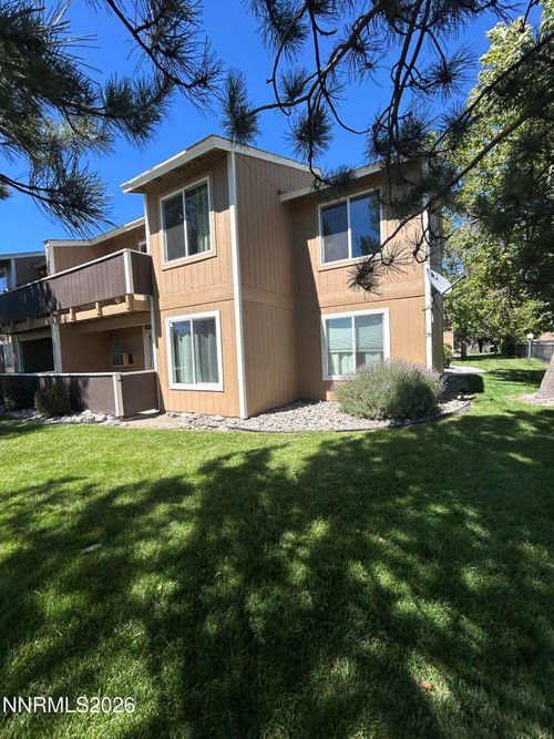 g1-3855 E Leonesio Dr, Reno, NV, 89512-1167 | Card Image
