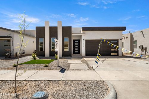 13264 Coldham St, Horizon City, TX, 79928-7565 | Card Image