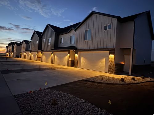 129-4341 N 1825 W, Clearfield, UT, 84015 | Card Image