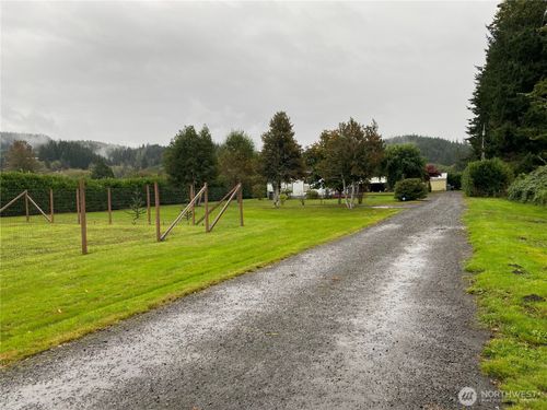 234 E E St, Forks, WA, 98331-9043 | Card Image