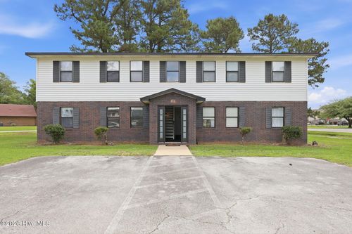 a-100 Ravenwood Dr, Jacksonville, NC, 28546-7016 | Card Image