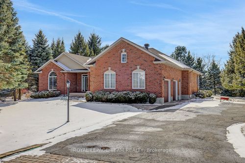 1093 Pegasus Cres, Greely, ON, K4P1P1 | Card Image