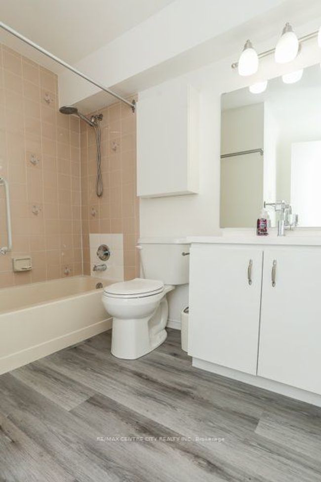 209 - 440 Wellington St, Condo with 2 bedrooms, 1 bathrooms and 1 parking in Saint Thomas ON | Image 25