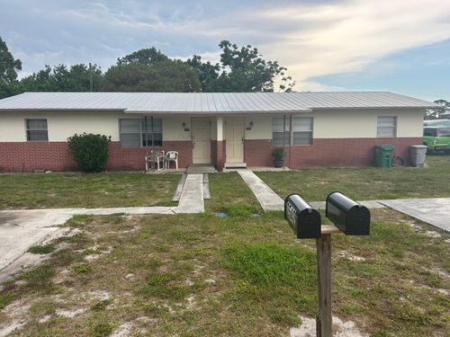 2536 Seneca Ave, Fort Pierce, FL, 34946-6662 | Card Image