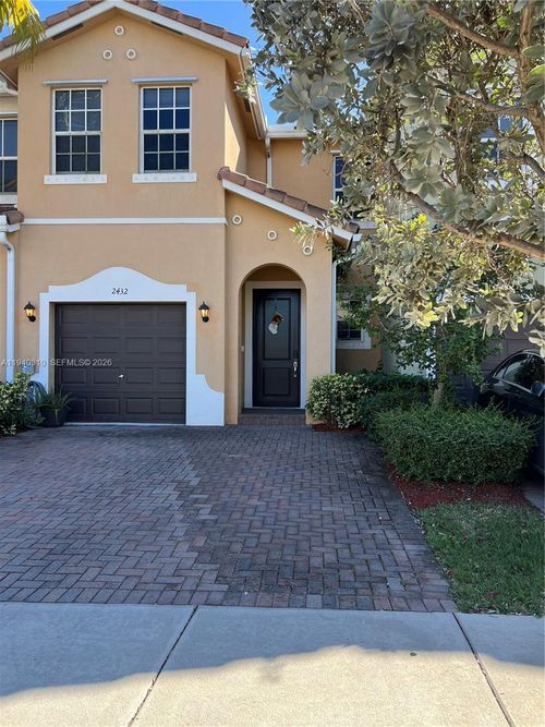 2432 Se 15th St, Homestead, FL, 33035-2274 | Card Image