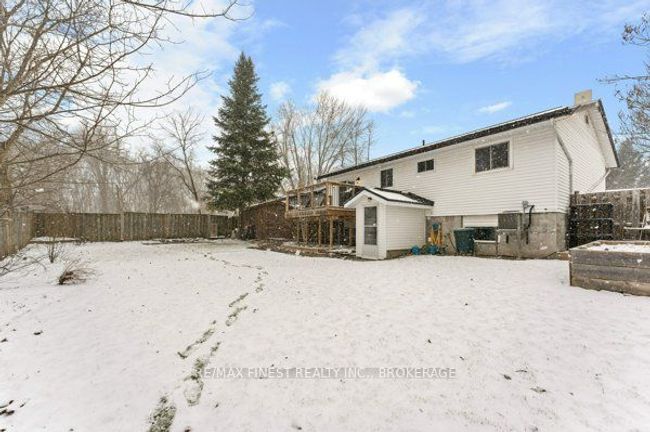 34 Centre St, House other with 4 bedrooms, 2 bathrooms and 3 parking in Newburgh ON | Image 42