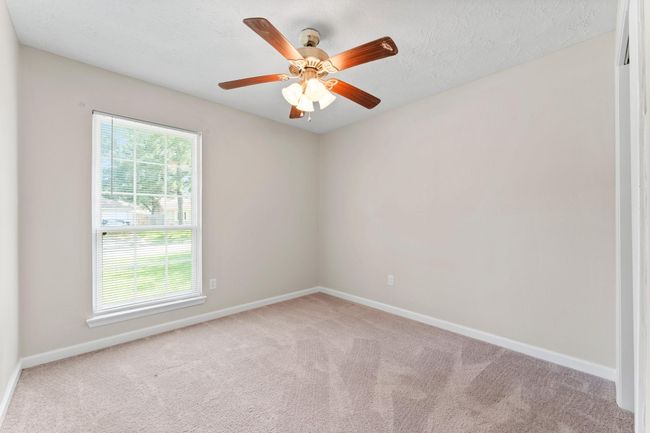 3527 Acorn Way Ln, House other with 3 bedrooms, 2 bathrooms and 2 parking in Spring TX | Image 11
