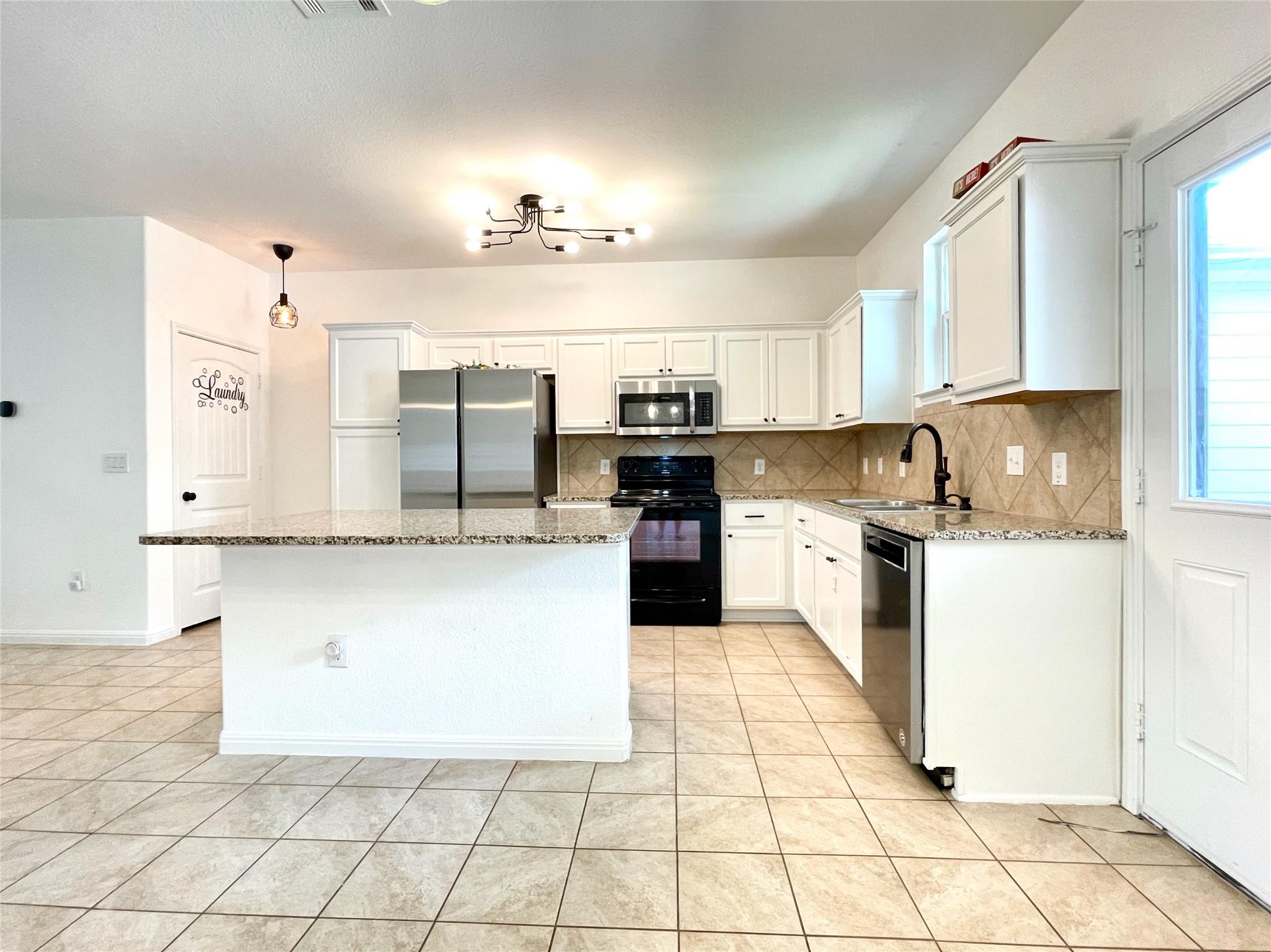 Residential Lease in Pflugerville 4