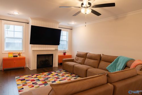 20005 Pebble Brook Ln, Athens, AL, 35611-6179 | Card Image