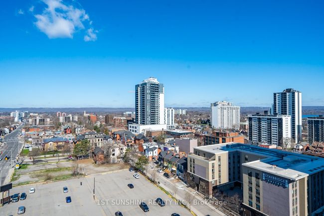 PH3 - 150 Main St W, Condo with 2 bedrooms, 2 bathrooms and null parking in Hamilton ON | Image 19