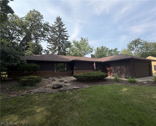 24643 Hilliard Blvd, Westlake, OH, 44145-3520 | Card Image