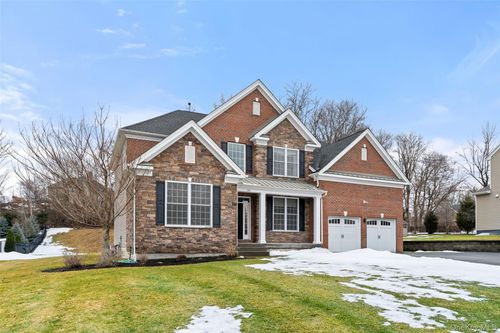 108 Boxwood Circle, East Fishkill, NY, 12533 | Card Image