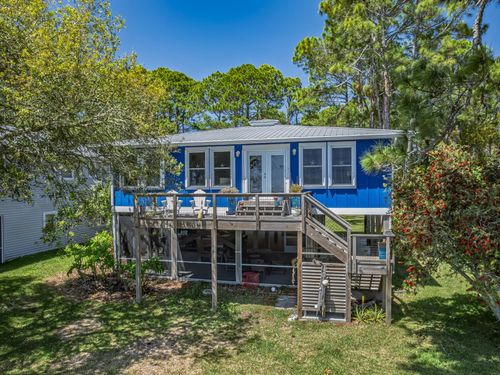 2492 Highway 98 E, Carrabelle, FL, 32322-2217 | Card Image