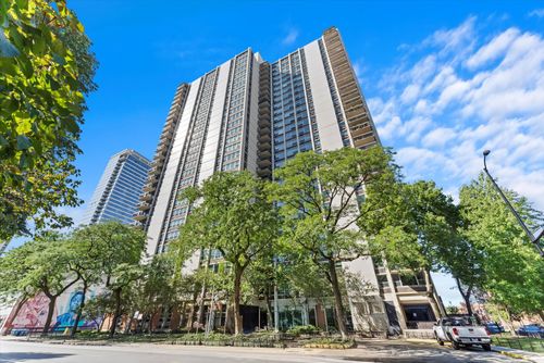 unit-1706-1255 N Sandburg Ter, Chicago, IL, 60610-8273 | Card Image