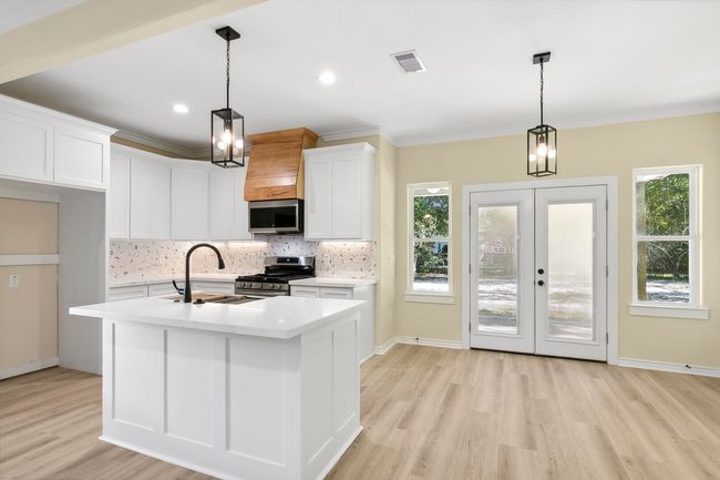 103 Ned Rd, House other with 5 bedrooms, 3 bathrooms and null parking in Lumberton TX | Image 9