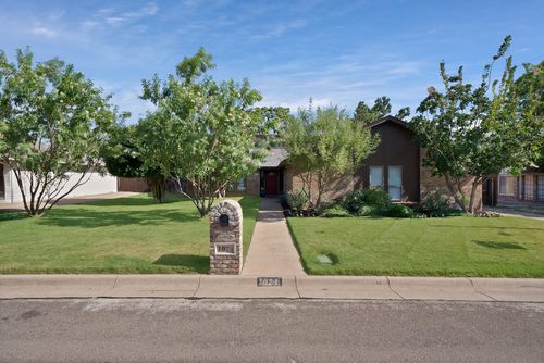 1023 Auburn Dr, Arlington, TX, 76012-5302 | Card Image