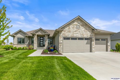 4619 N 192nd Avenue Cir, Elkhorn, NE, 68022 | Card Image