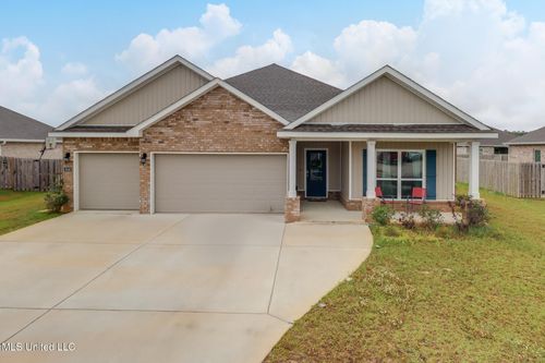 3046 Sea Oats Dr, Long Beach, MS, 39560-6707 | Card Image