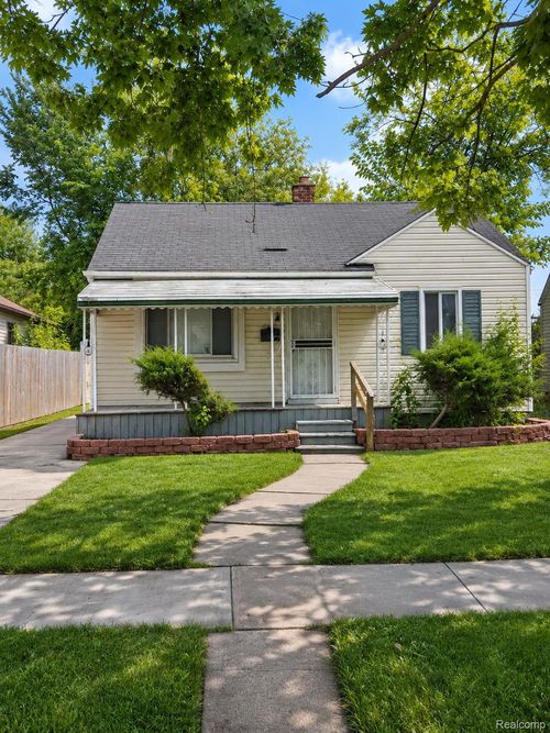 6440 Rutland St, Detroit, MI, 48228-4701 | Card Image