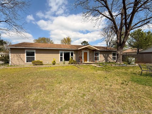 605 Blair Ave, Wilburton, OK, 74578-3425 | Card Image