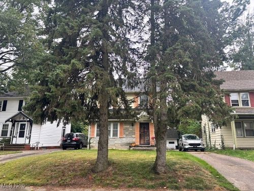 2116 Reyburn Rd, Cleveland, OH, 44112-1575 | Card Image