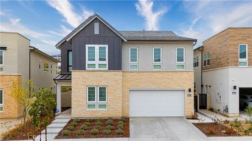 27526 Elderberry Dr, Valencia, CA, 91381-1763 | Card Image