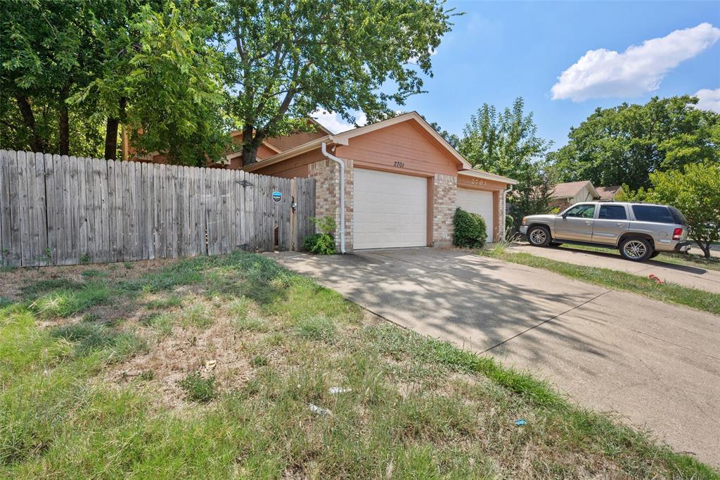 Woodmont Trl, Fort Worth, TX 76133
