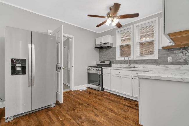 8107 S Princeton Ave, House other with 4 bedrooms, 2 bathrooms and null parking in CHICAGO IL | Image 5