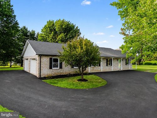 771 Plank Rd, New Freedom, PA, 17349-9155 | Card Image