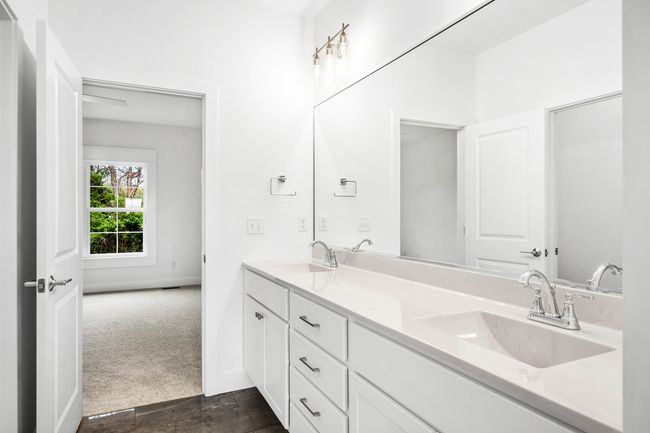 2516 Savanna Rd, House other with 3 bedrooms, 2 bathrooms and 3 parking in Bloomington IL | Image 24
