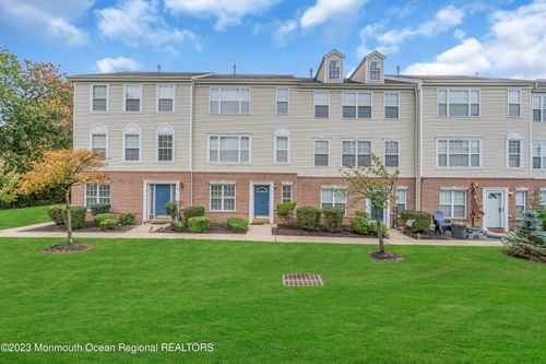 106-11 Kosmoski Ter, Parlin, NJ, 08859-3174 | Card Image