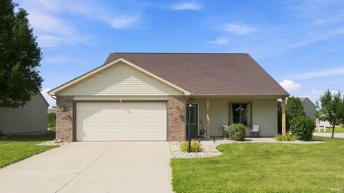 3004 Marguerite Dr, Huntertown, IN, 46748-9105 | Card Image