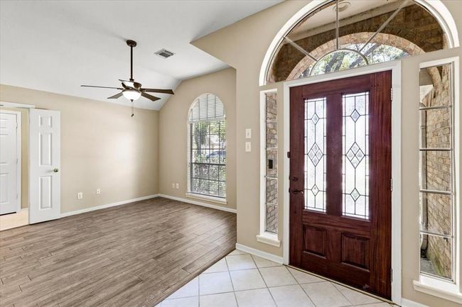 1940 Waterford Way, House other with 3 bedrooms, 2 bathrooms and null parking in Seabrook TX | Image 5