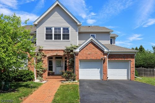 7 Newell St, Hillsborough, NJ, 08844-5283 | Card Image