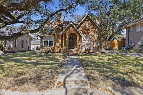 2450 Harrison Ave, Beaumont, TX, 77702-1710 | Card Image