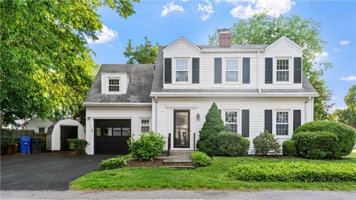 20 Bowen St, Rumford, RI, 02916-1702 | Card Image