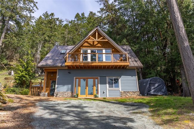 4810 Cannon Cres, House other with 3 bedrooms, 2 bathrooms and 3 parking in Pender Island BC | Image 39