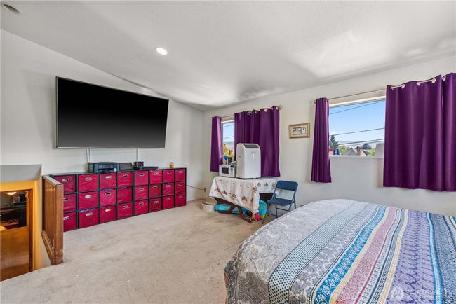 26 Pershing St, House other with 5 bedrooms, 3 bathrooms and 3 parking in Wenatchee WA | Image 20