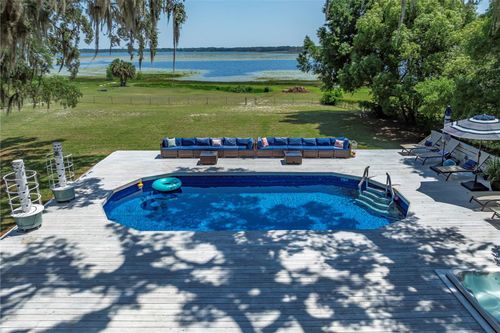 561 Lakeview Dr, Keystone Heights, FL, 32656-9210 | Card Image