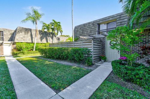 222 2nd Terrace, Palm Beach Gardens, FL, 33418 | Card Image