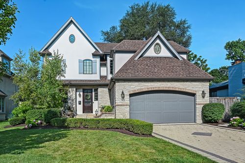 740 Phillippa St, Hinsdale, IL, 60521-2445 | Card Image