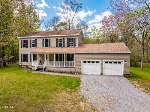 149 White Rd, Ballston Spa, NY, 12020-2121 | Card Image