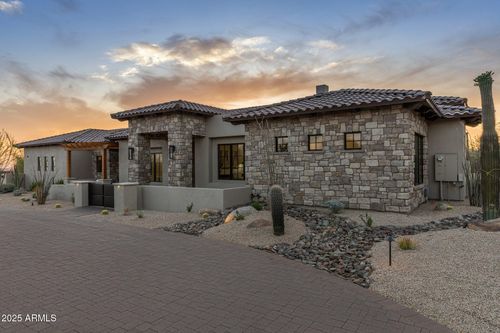 9456 E Sands Dr, Scottsdale, AZ, 85255-5068 | Card Image