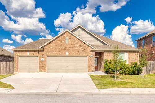 606 Lantana, Lockhart, TX, 78644-3096 | Card Image