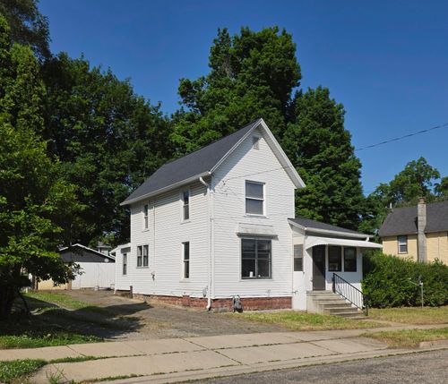 24 Tennyson Ave, Battle Creek, MI, 49015-2513 | Card Image