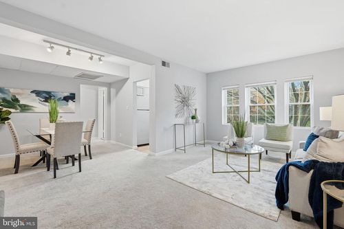 apt-30-1909 N Rhodes St, ARLINGTON, VA, 22201-3136 | Card Image