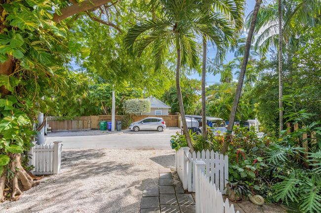 Off Street Parking | Image 36