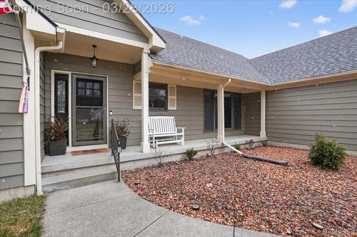 5214 Bloss Dr, Swartz Creek, MI, 48473-8875 | Card Image