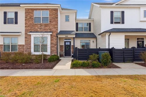 909 Kathy Ann Way W, Carrollton, VA, 23314-2443 | Card Image